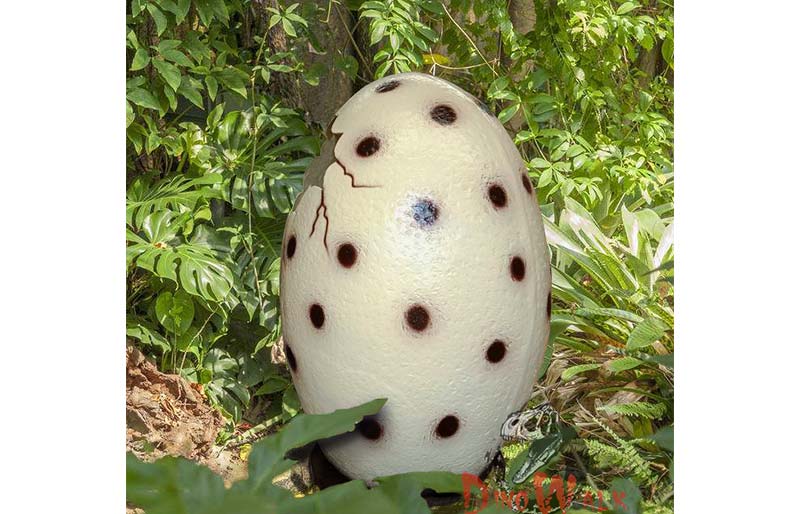 amusement park decoration huge dinosaur's egg
